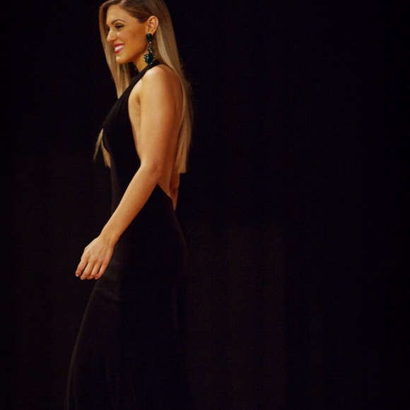 Gregory Ellenburg custom black velvet gown - Picture 3 of 4